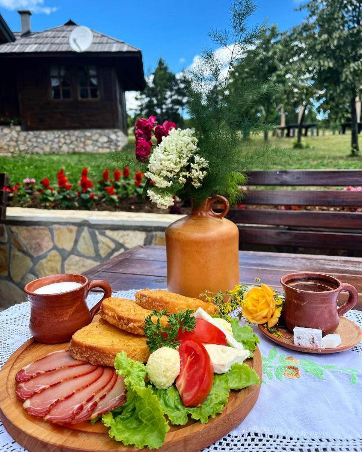 Etno Selo Vranesa Zlatar Hotel Nova Varoš Exterior foto